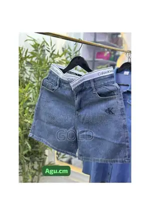 Ladies Baggy Shorts, Stylish and Affordable