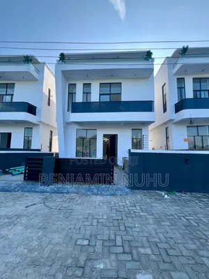 4bdrm Duplex in In Secure Estate, Olokonla for sale