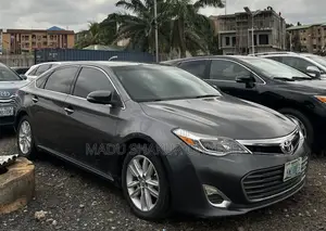 Toyota Avalon XLE Premium 4dr Sedan (3.5L 6cyl 6A) 2014 Gray