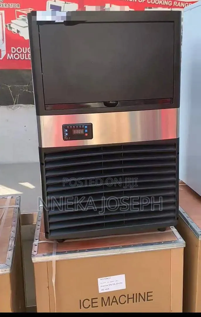 Ice Cube Maker