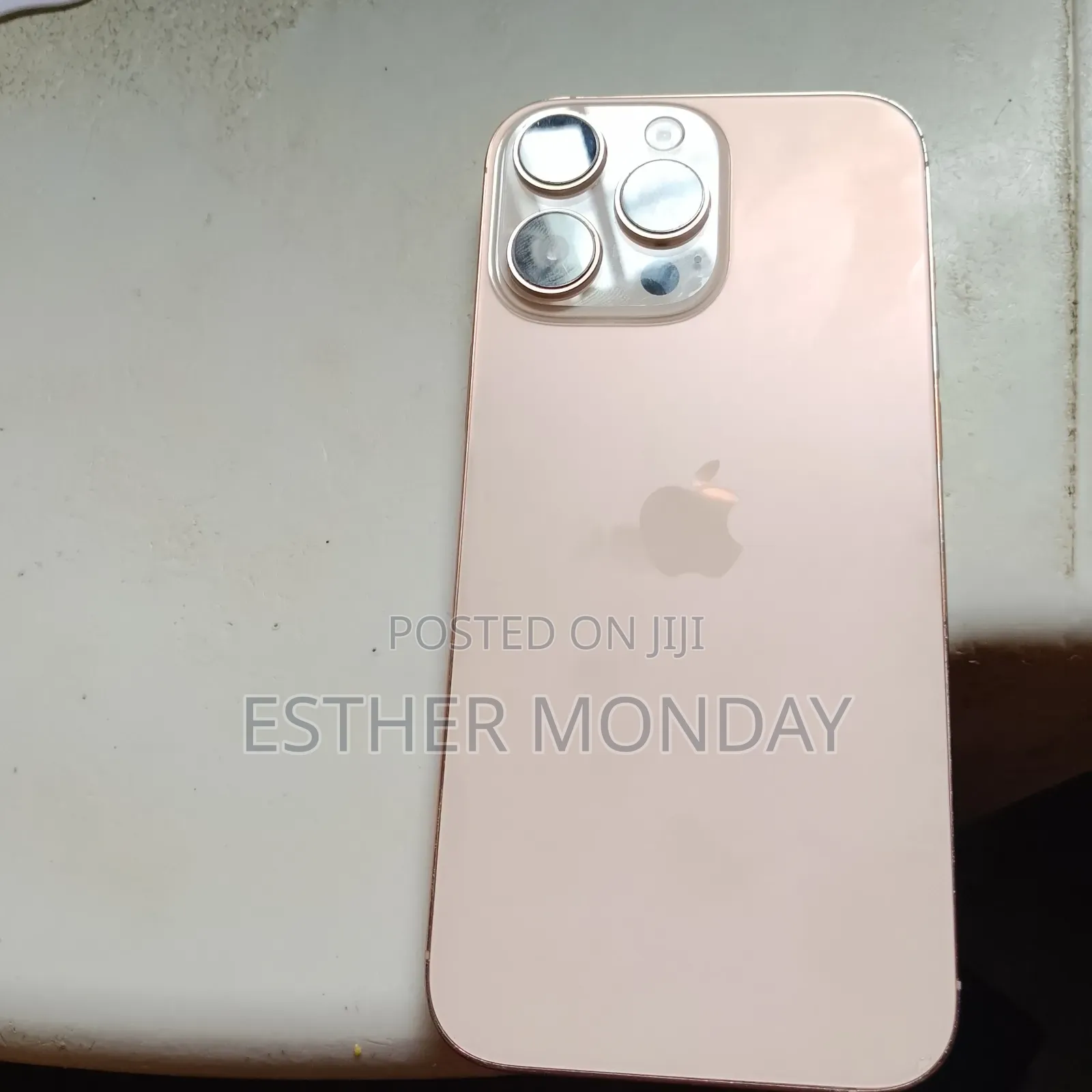 Apple iPhone 16 Pro Max 1 TB Bronze