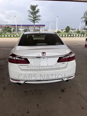 Honda Accord 2017 White