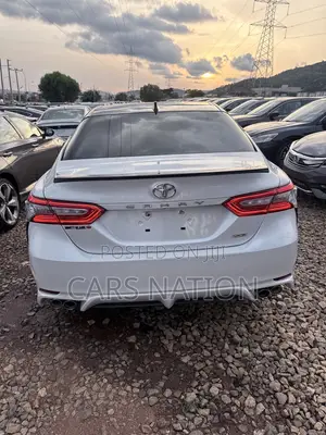 Toyota Camry 2019 White