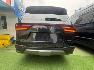 Lexus LX 600 2023 Black