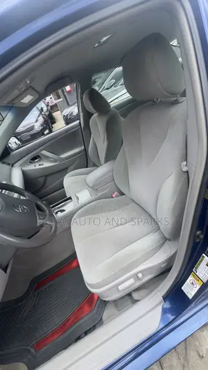 Toyota Camry 2011 Blue