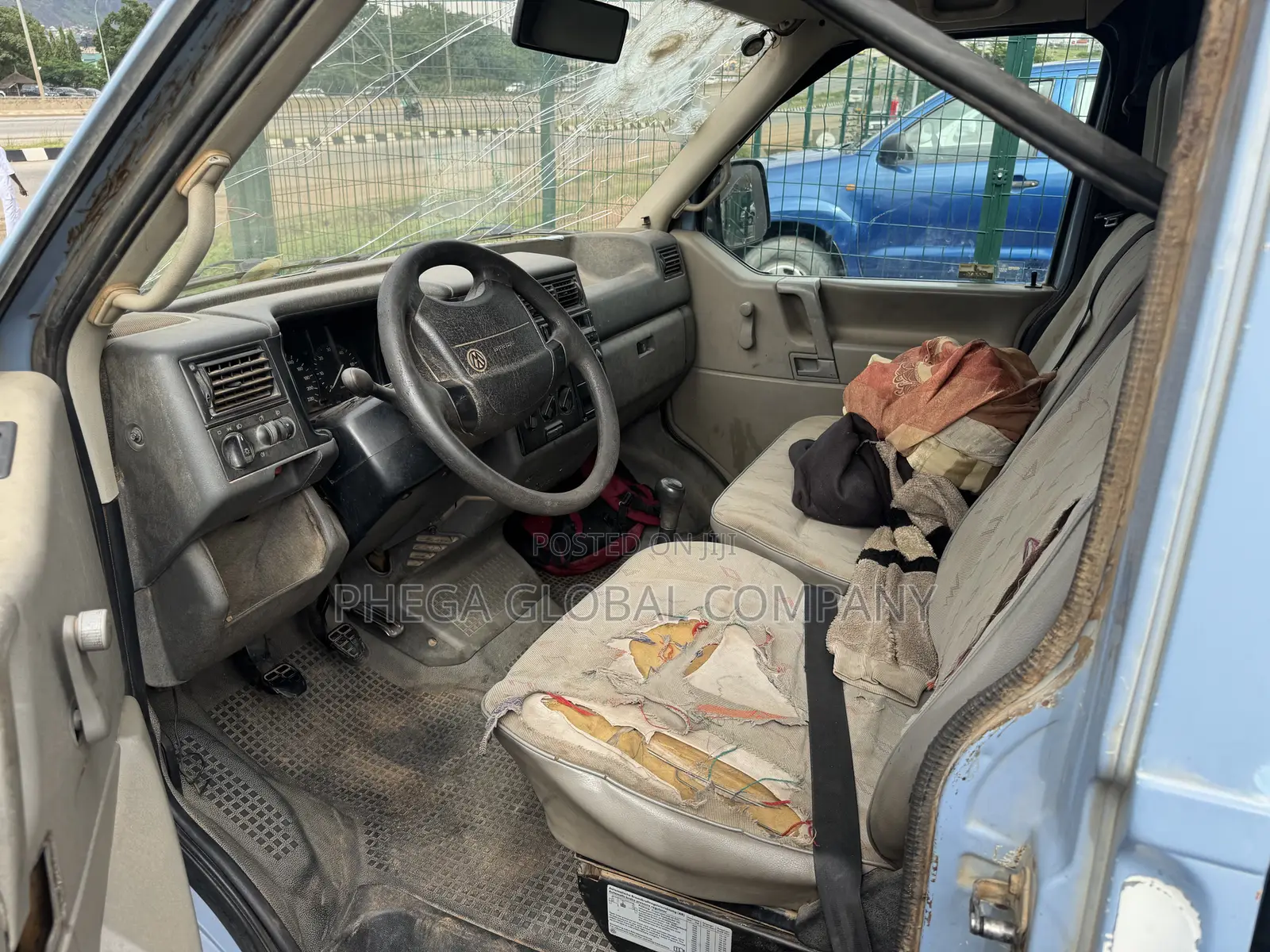 Volkswagen Transporter 2005 Blue