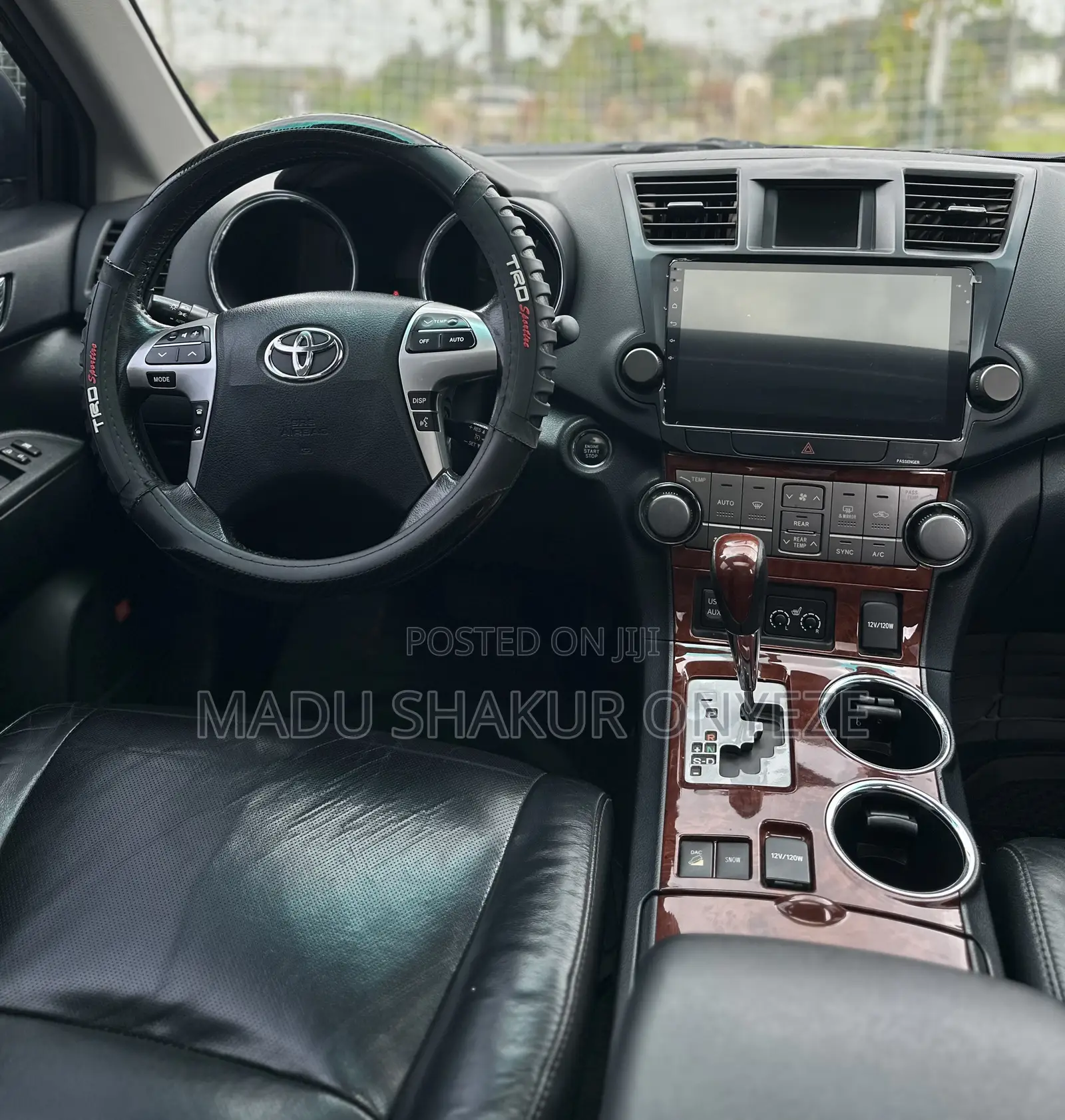 Toyota Highlander SE 2012 Gray
