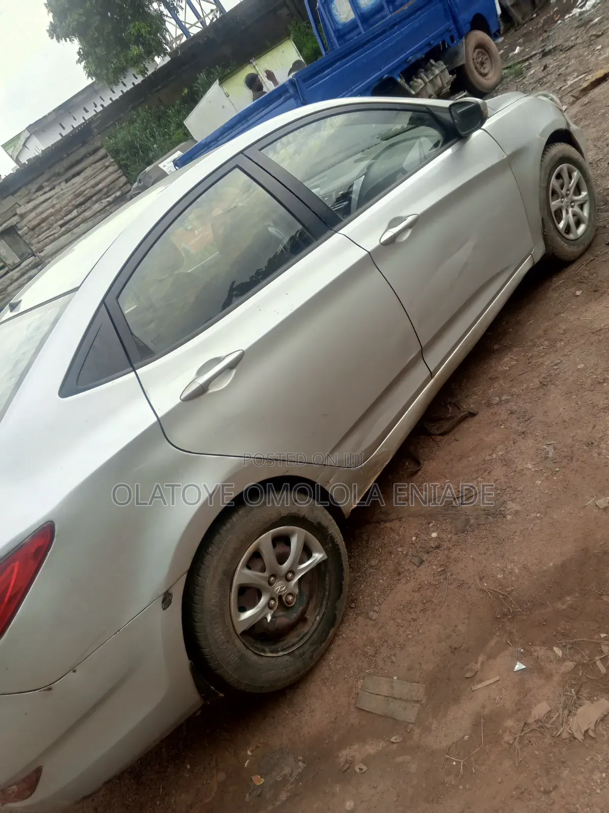 Hyundai Accent 2012 Silver