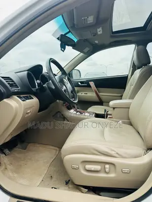 Toyota Highlander 2012 White