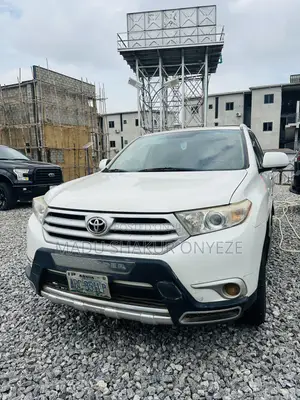 Toyota Highlander 2012 White