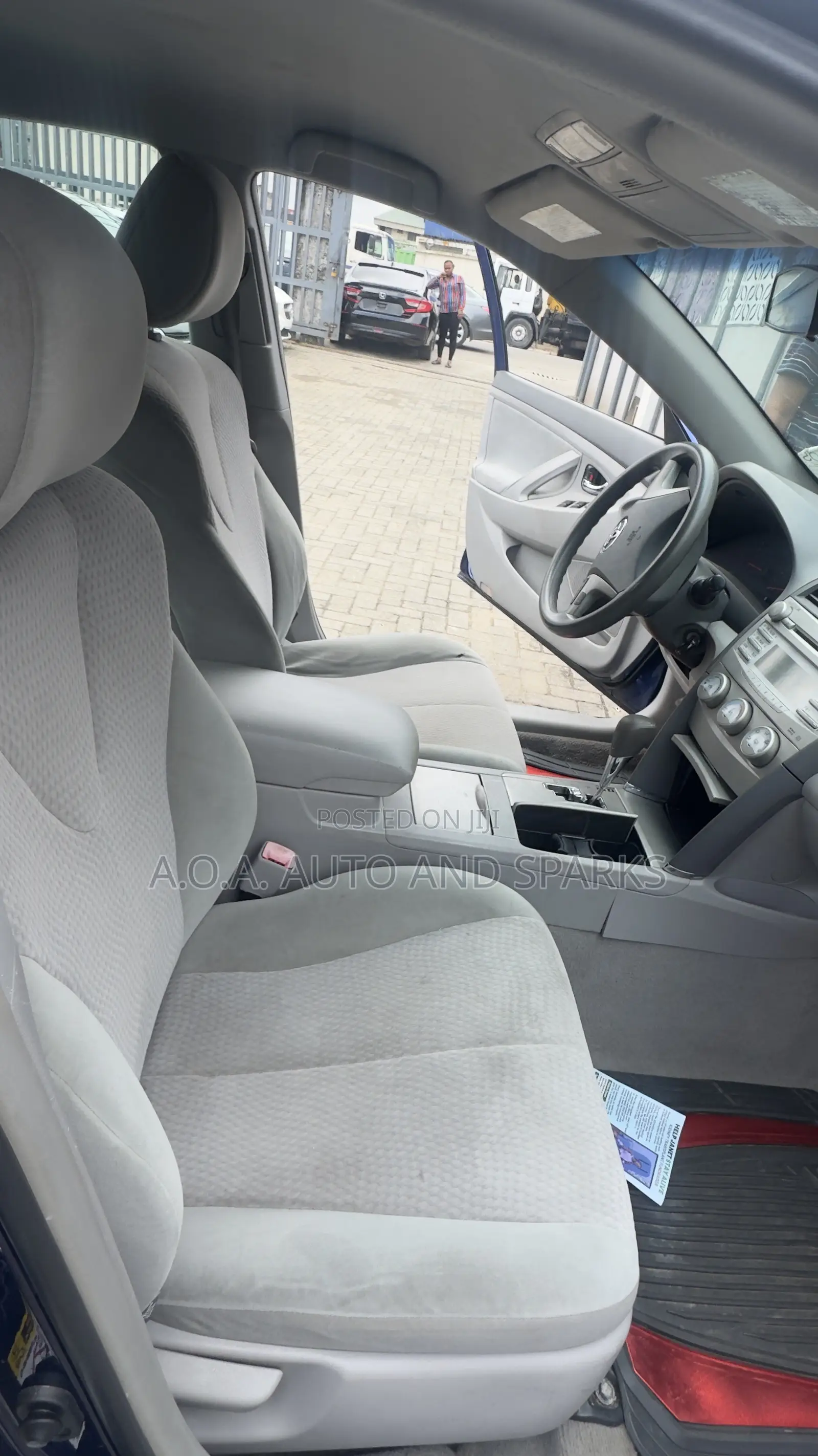 Toyota Camry 2011 Blue