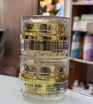 Glass Skin Face Cream SPF 50 – Glutathione & Hyaluronic Acid