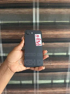 New Apple iPhone 17e 256 GB Black