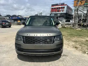 Land Rover Range Rover HSE SWB 2020 Gray