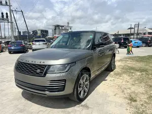 Land Rover Range Rover HSE SWB 2020 Gray