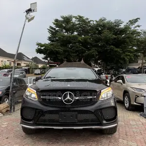 Mercedes-Benz GLE-Class 2017 Black