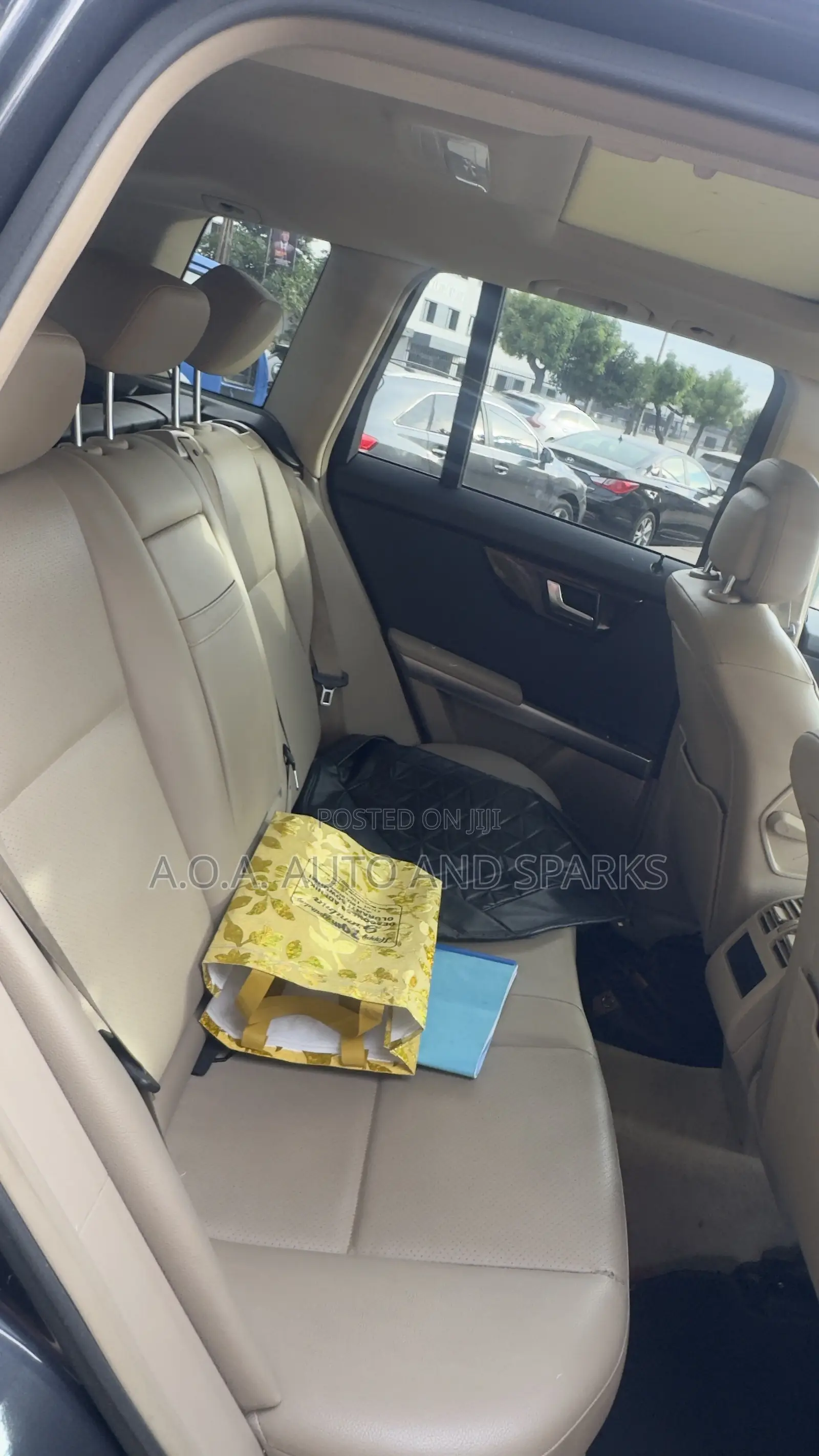 Mercedes-Benz GLK-Class 2012 Gray