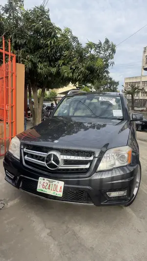 Mercedes-Benz GLK-Class 2012 Gray