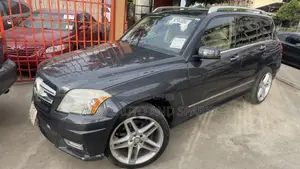 Mercedes-Benz GLK-Class 2012 Gray