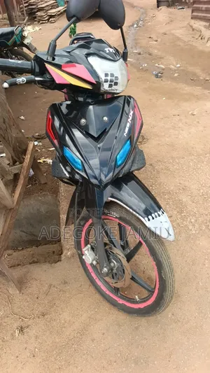 TVS Neo NX 2024 Black