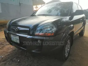 Hyundai Tucson 2008 Black