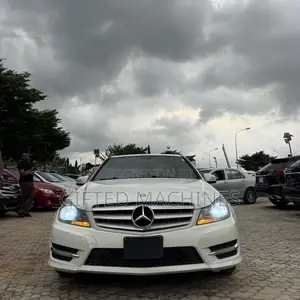 Mercedes-Benz C350 2012 White