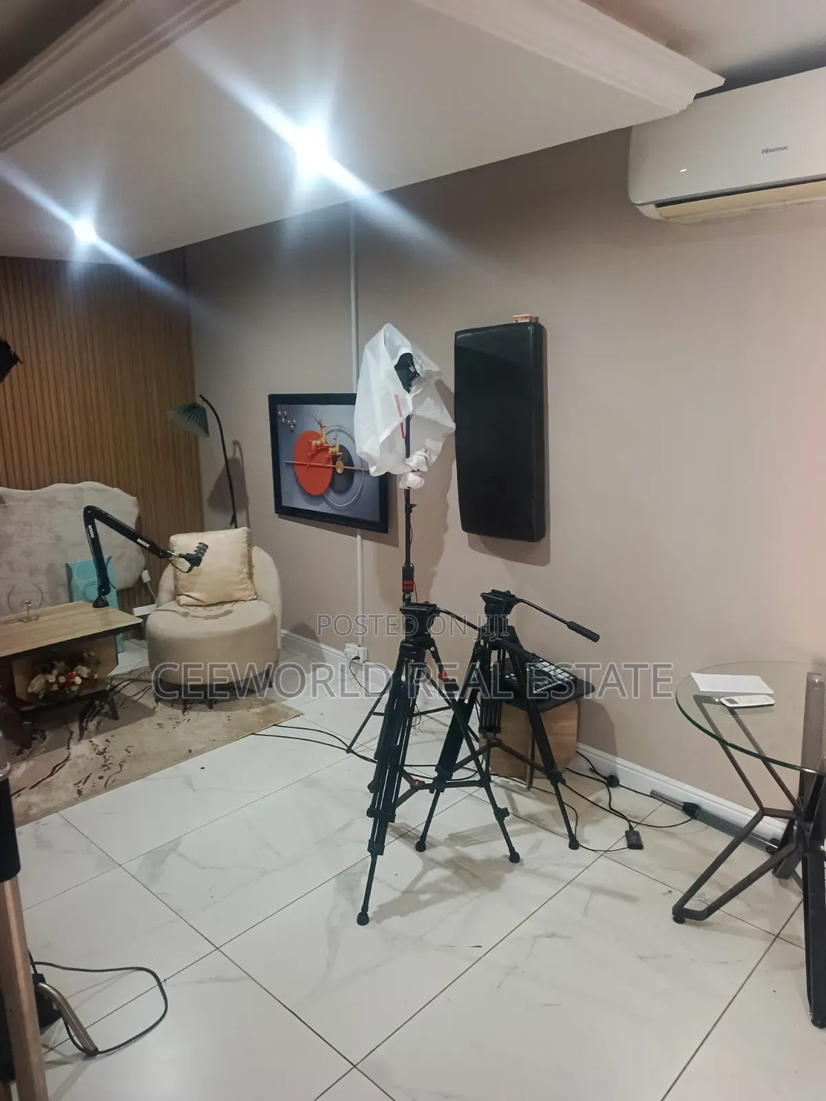 A Beautiful Open Plan Office Space at Jericho Gra