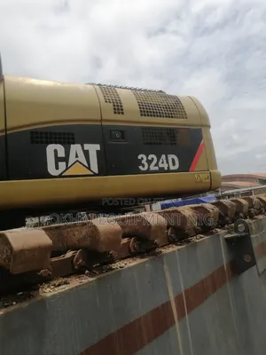 Used CAT Swamp Buggy 324D With Long Boom for Sale in Lagos