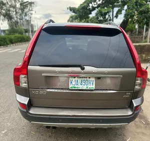 Volvo XC90 2010 Brown