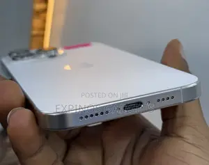 Apple iPhone 16 Pro Max 256 GB White