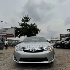 Toyota Camry 2012 Silver