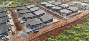 3bdrm Bungalow in Queen'S Home Estate, Obafemi-Owode for sale