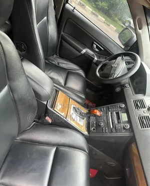 Volvo XC90 2010 Brown