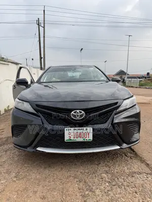 Toyota Camry 2018 Black