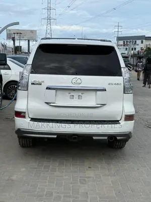 Lexus GX 2020 White