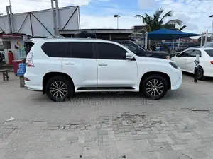 Lexus GX 2020 White