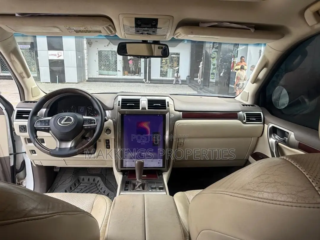 Lexus GX 2020 White