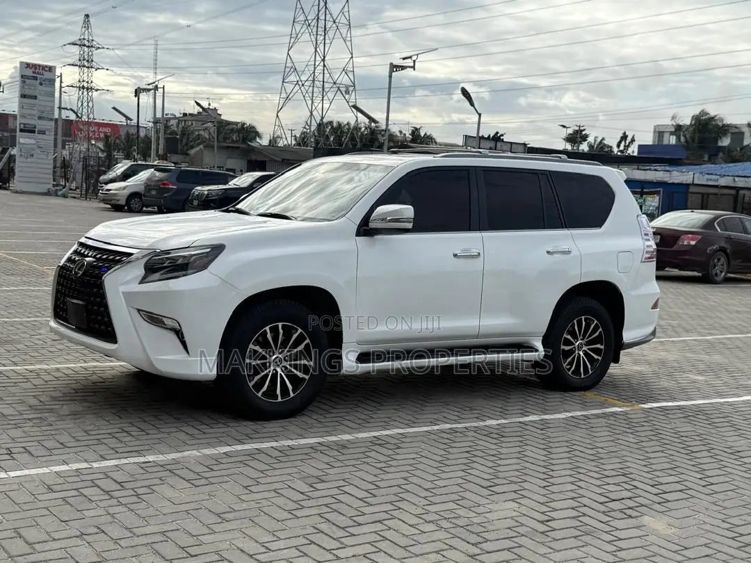Lexus GX 2020 White