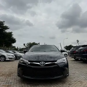 Toyota Camry 2016 Black