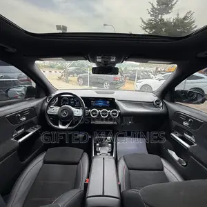 Mercedes-Benz GLA-Class 2023 Black