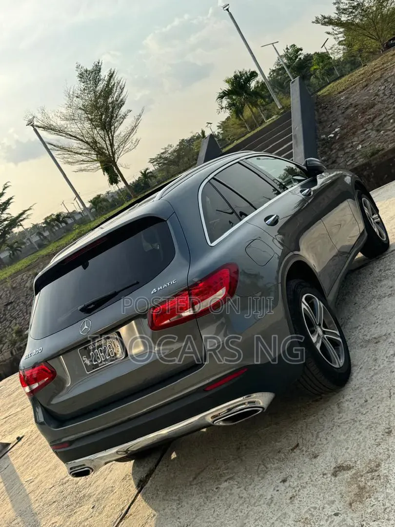 Mercedes-Benz GLC-Class 2016 Gray