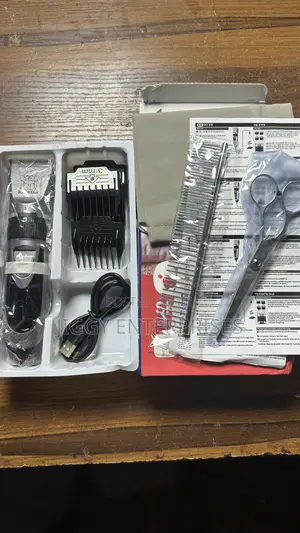 Professional Cordless Hair Clipper/Barber Grooming Kit.