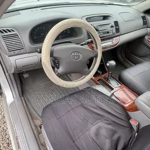 Toyota Camry XLE V6 Sedan (3.0L 6cyl A5) 2003 Gray