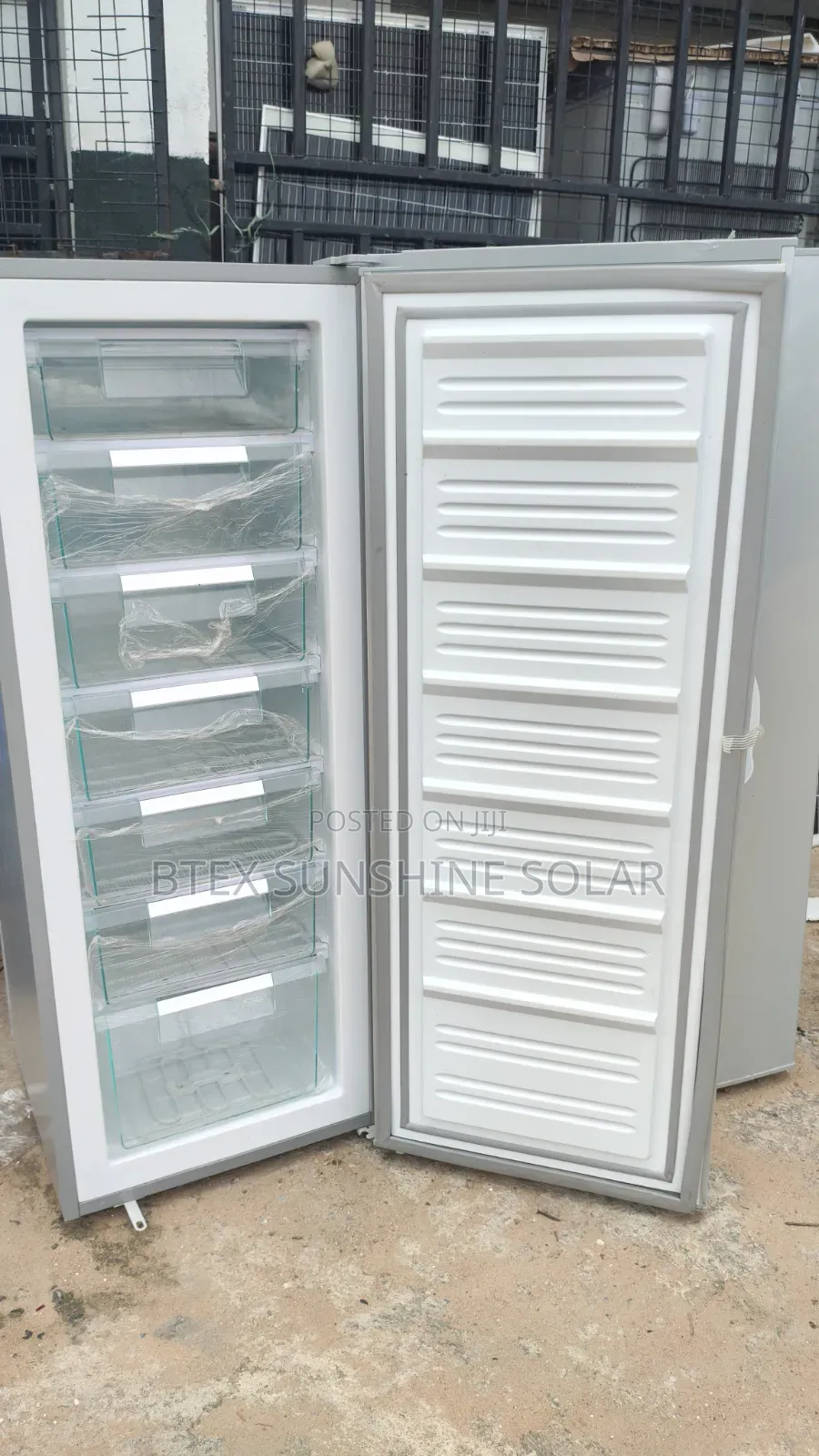 200liters Ice Maker Dc and AC Freezer