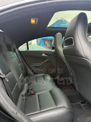 Mercedes-Benz C250 2014 Black