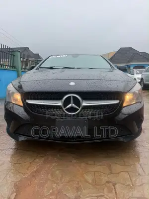 Mercedes-Benz C250 2014 Black