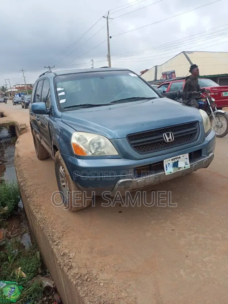 Honda Pilot 2005 Blue