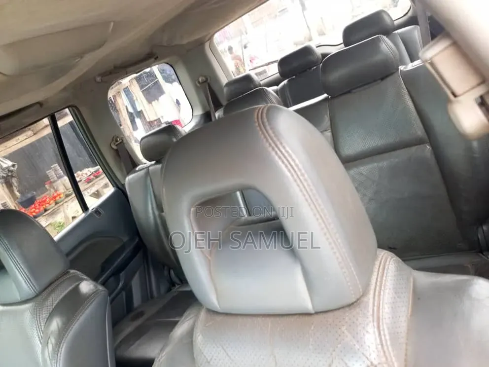Honda Pilot 2005 Blue