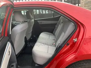 Toyota Corolla LE 4dr Sedan (1.8L 4cyl CVT) 2015 Red
