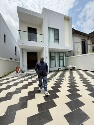 4bdrm Duplex in Gbalajam Woji for sale